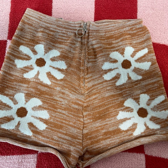 Matching set - Picture 6 of 6